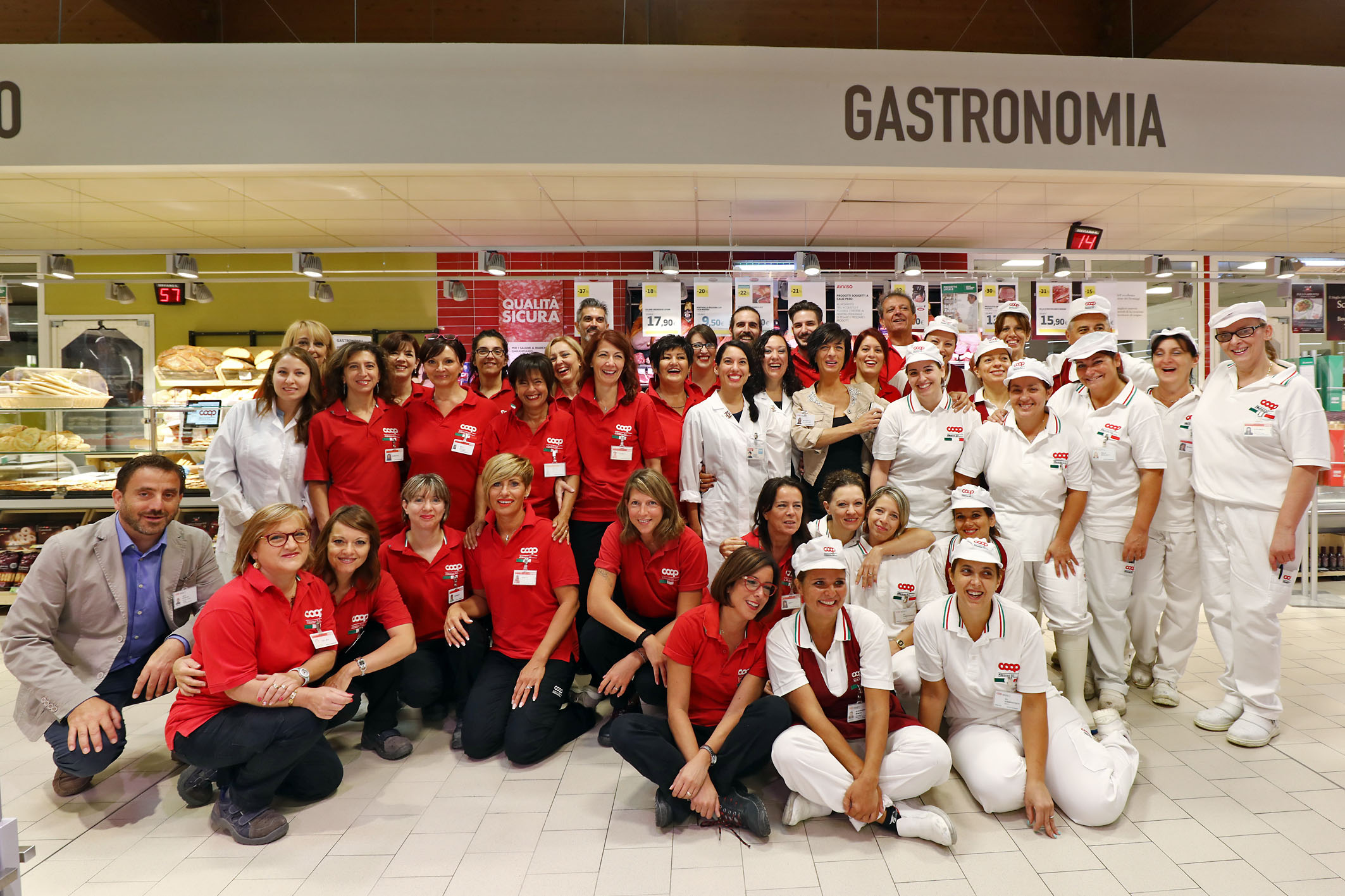 Coop Alleanza 3.0: le foto della riapertura del supermercato di Portomaggiore e dell’inaugurazione di “Amici di Casa Coop”, il nuovo negozio per animali al centro commerciale Le Mura di Ferrara