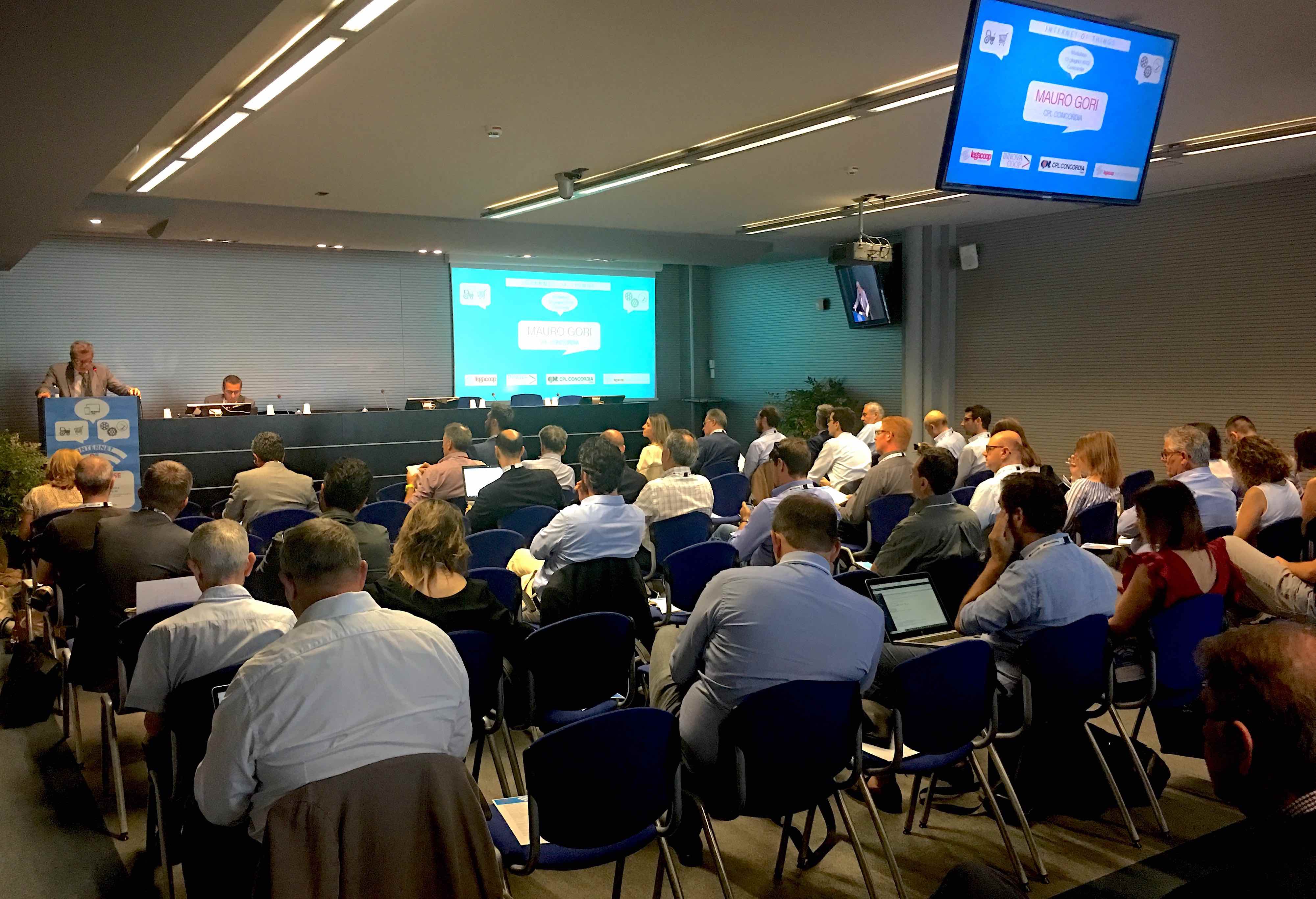 Anche le Cose Parlano: una giornata di lavoro densa e proficua per i partecipanti al workshop promosso da Legacoop Estense sull’Internet delle Cose