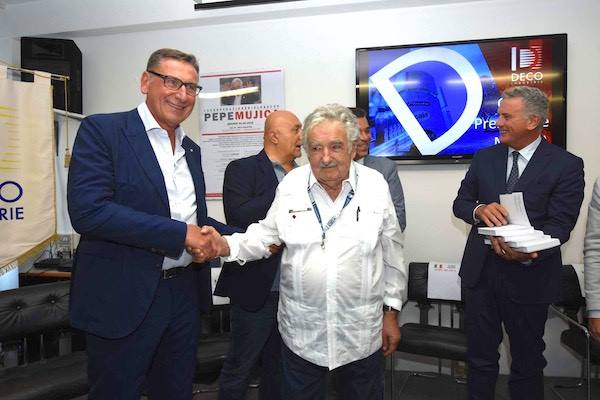 Pepe Mujica: “Il cooperativismo deve formare il futuro”. A Ravenna l’incontro di Legacoop con l’ex presidente dell’Uruguay