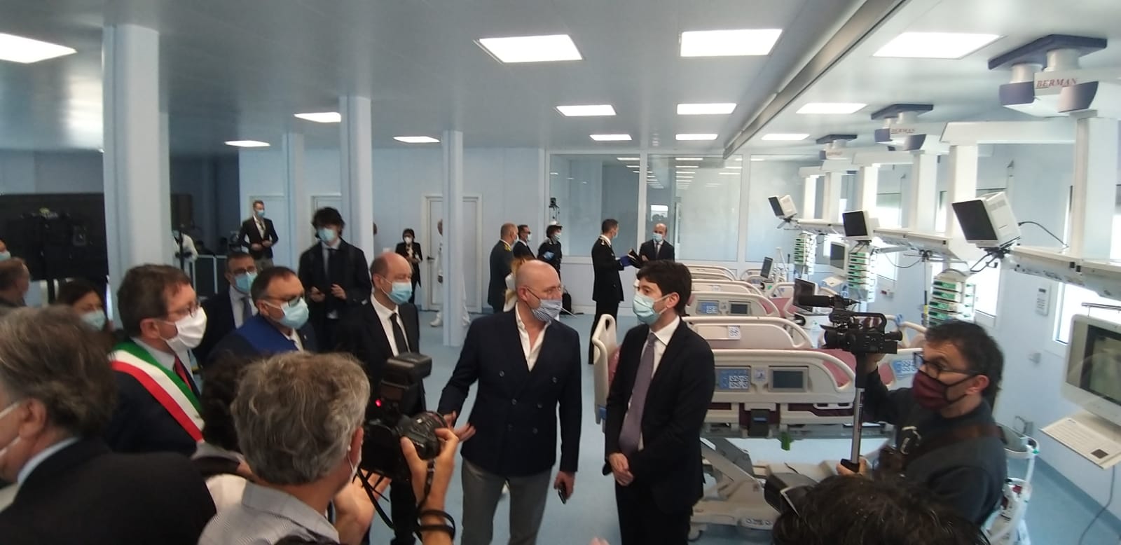 Inaugurato l’Hub nazionale e regionale per la  terapia intensiva presso l’Ospedale Civile di Baggiovara, il cui progetto è stato donato da Politecnica