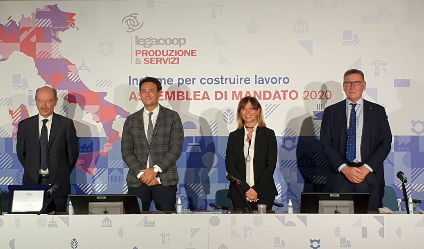 Gianmaria Balducci è il nuovo presidente nazionale di Legacoop Produzione e Servizi. Barbieri (Cpl Concordia) è vicepresidente