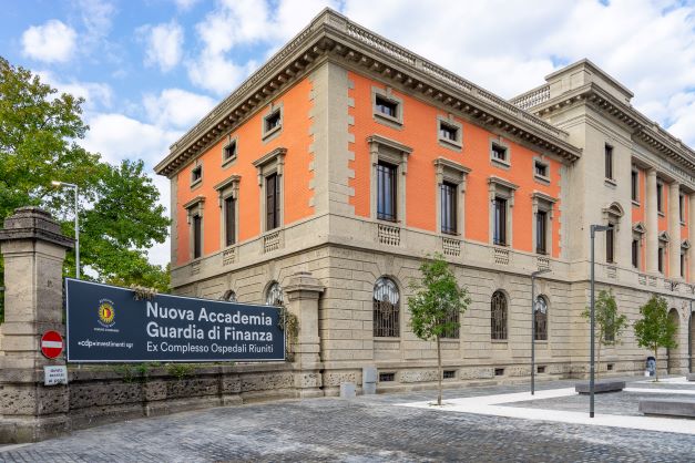 CMB: inaugurata dal Presidente della Repubblica la nuova Accademia della Guardia di Finanza di Bergamo
