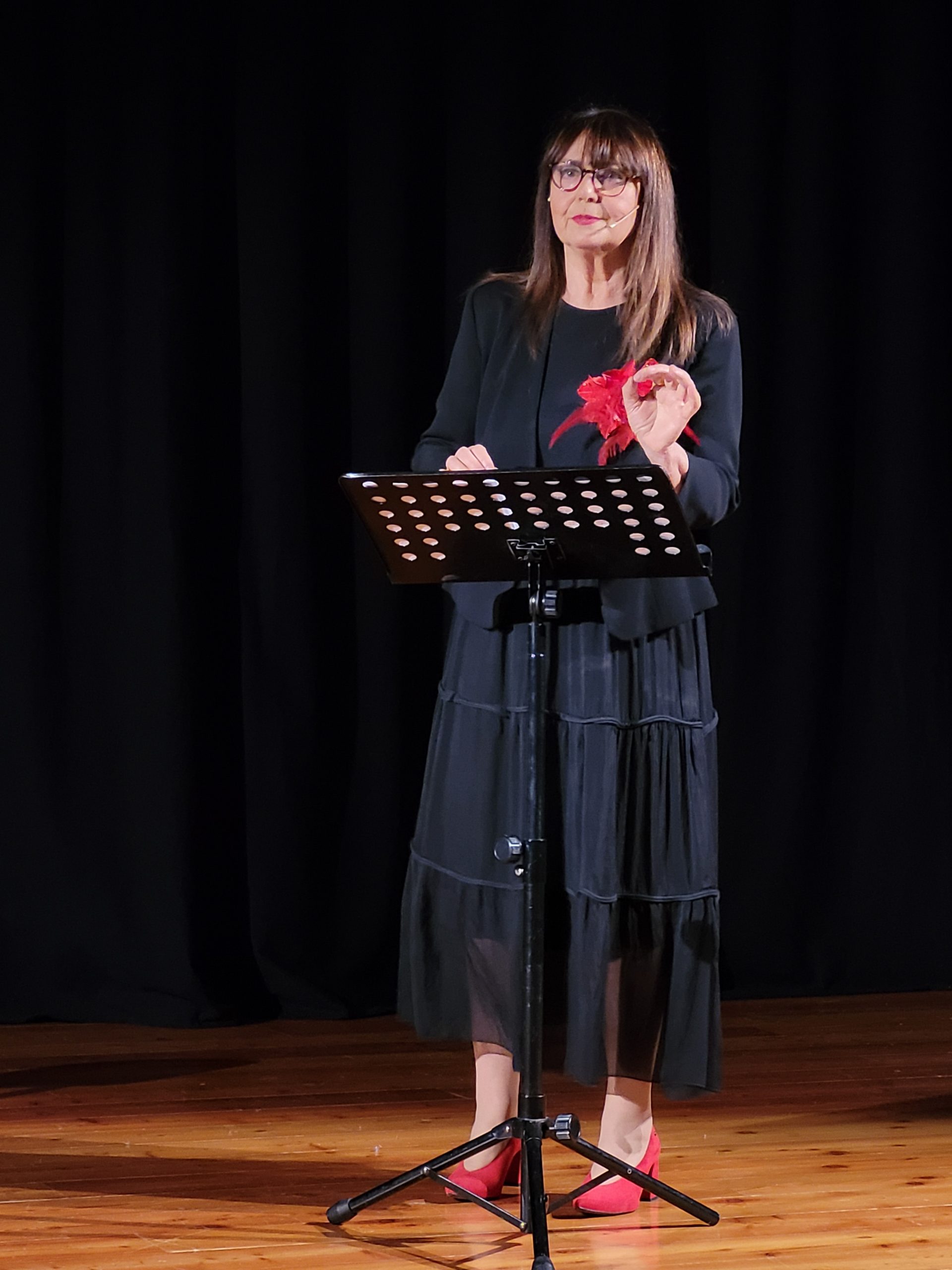 Nessuna voce trovata per il sommario. Dialogo estremo di una donna di e con Bruna Braidotti e Nicola Milan al piano