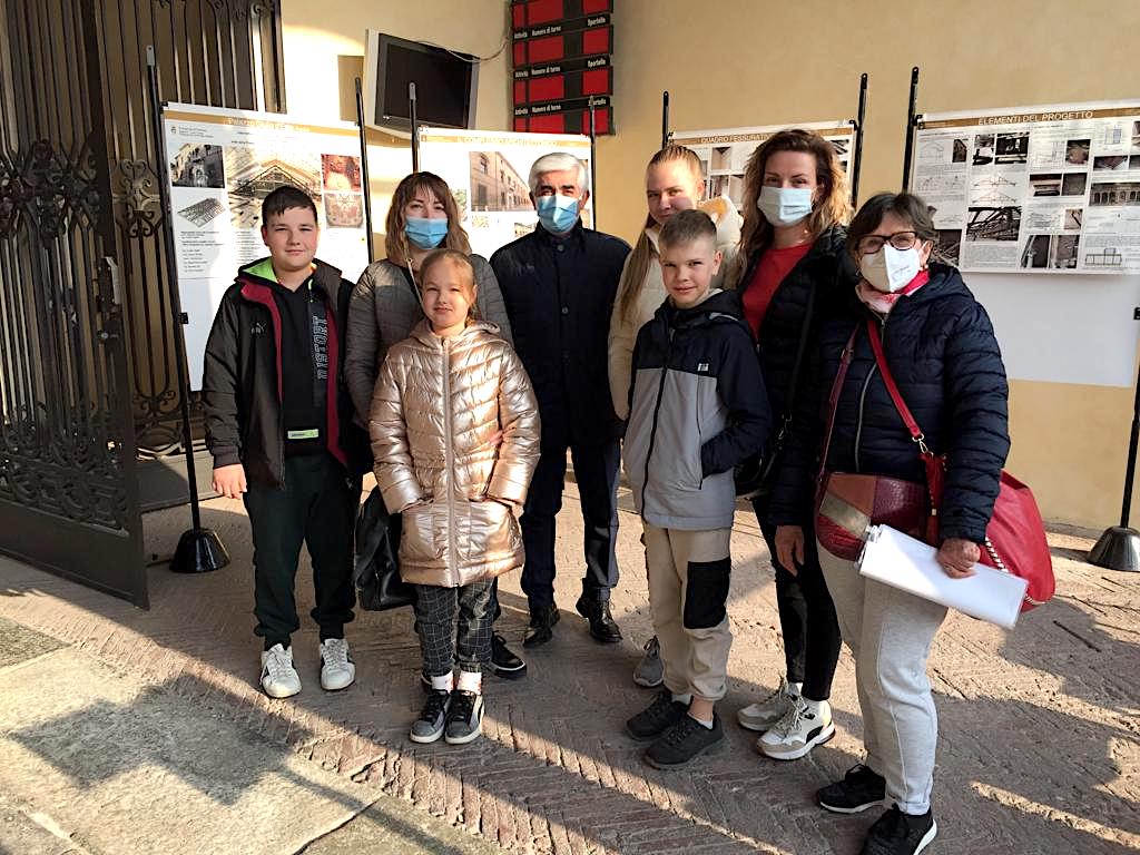 Cooperativa di abitanti Castello accoglie due famiglie ucraine in fuga dalla guerra
