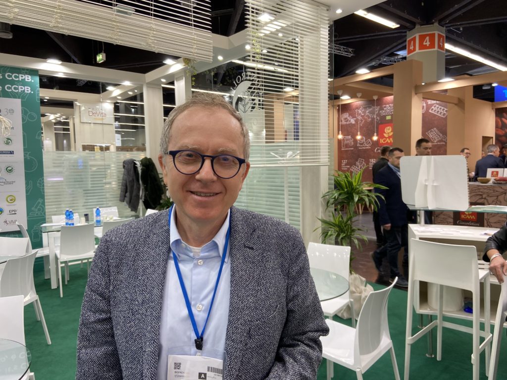 Produzione biologica: nuove sfide per la cooperativa Giulio Bellini Produzione biologica: nuove sfide per la cooperativa Giulio Bellini