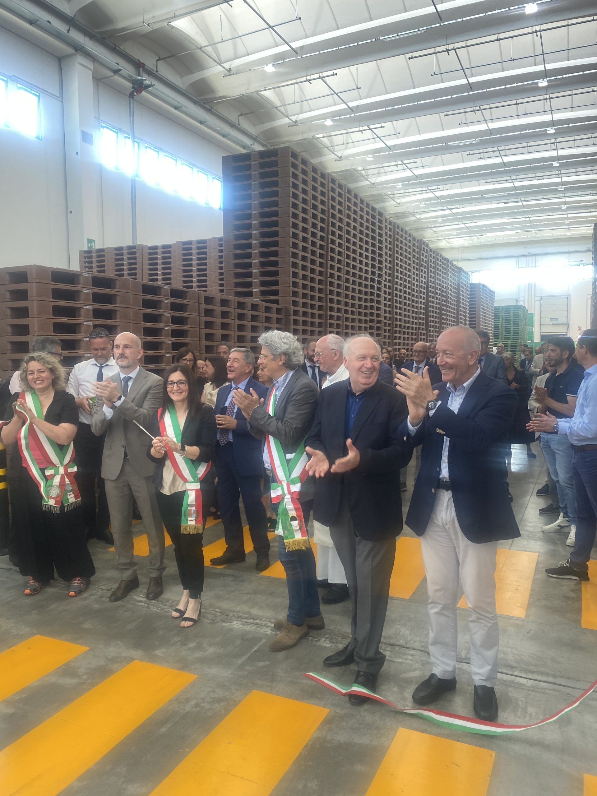 CPR SYSTEM: inaugura a Gallo il nuovo stabilimento Newpal