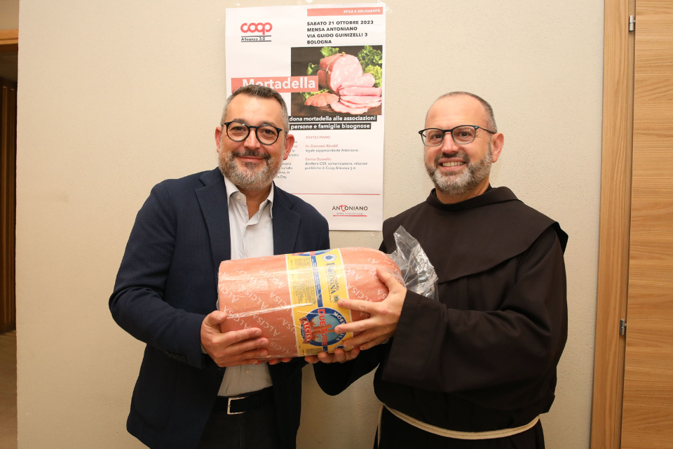 Mortadella Day e Solidarietà: Coop Alleanza 3.0 dona 1000 chili dell’affettato più amato e popolare