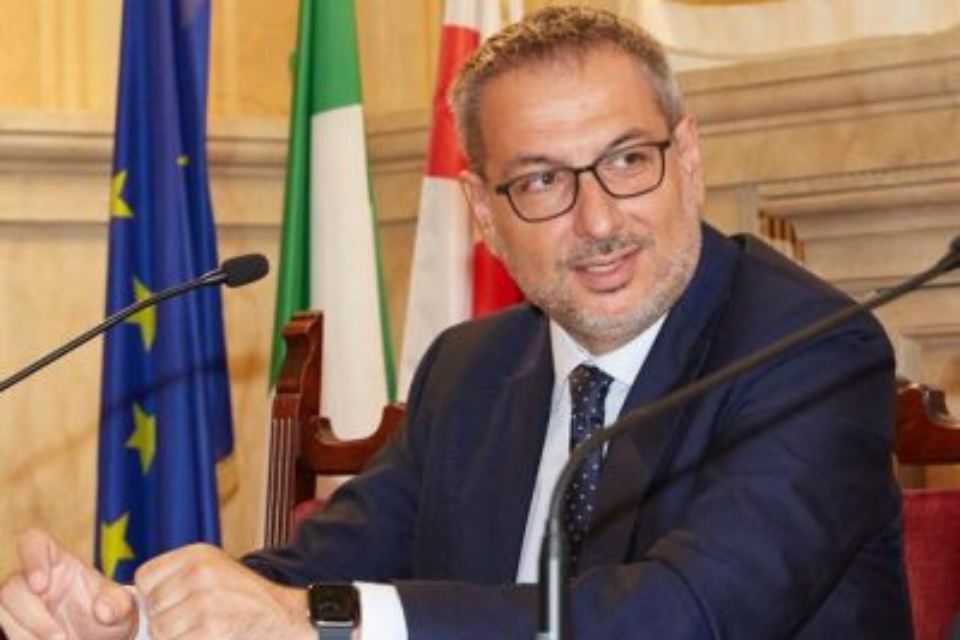 AreaStudi Legacoop-Ipsos: nel 2024 due italiani su tre non si aspettano miglioramenti della situazione complessiva del Paese. Gamberini: Serve rilancio