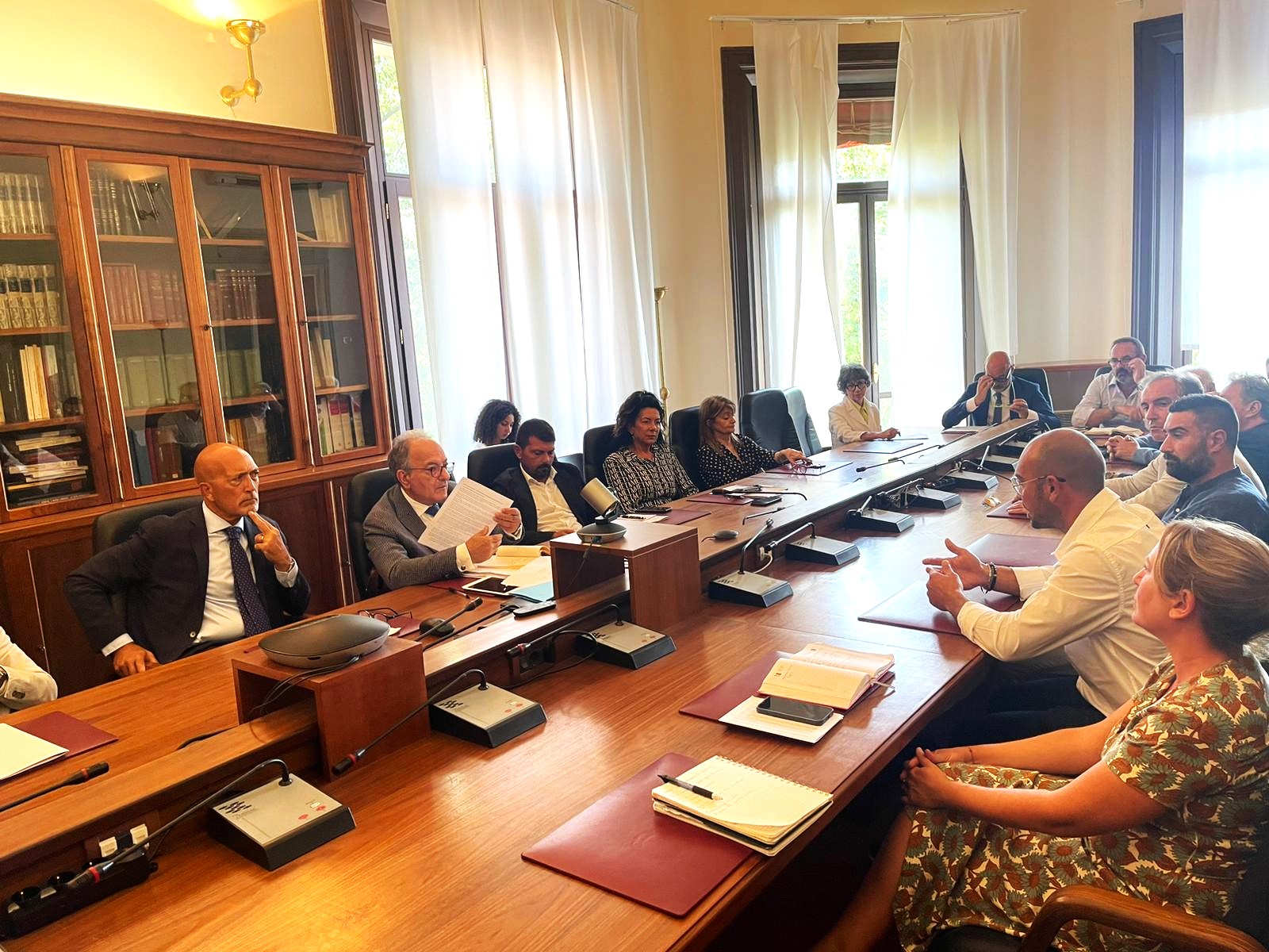 Le associazioni incontrano il Commissario straordinario all’emergenza Granchio blu Enrico Caterino Le associazioni incontrano il Commissario straordinario all’emergenza Granchio blu Enrico Caterino