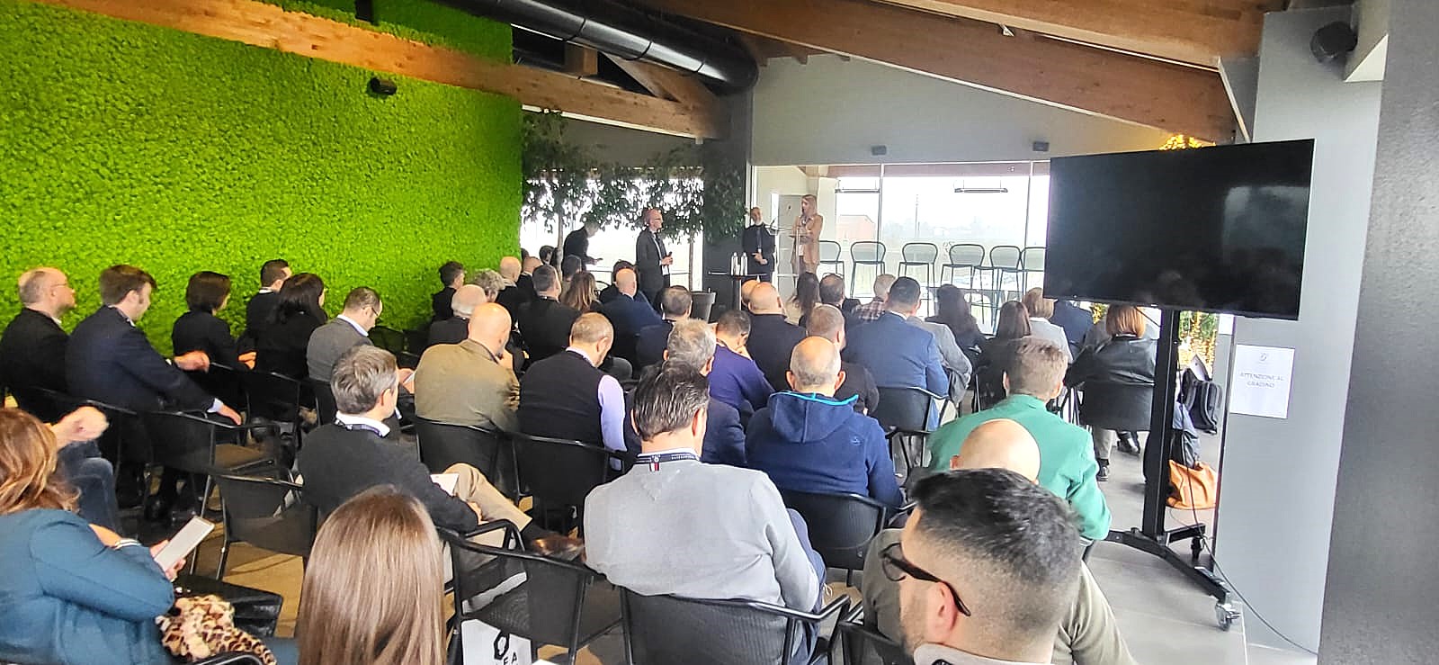 Hydrogen Valley: il futuro del settore idrogeno nel workshop organizzato da Alfa Engineering, in collaborazione con Legacoop Estense Hydrogen Valley: il futuro del settore idrogeno nel workshop organizzato da Alfa Engineering, in collaborazione con Legacoop Estense
