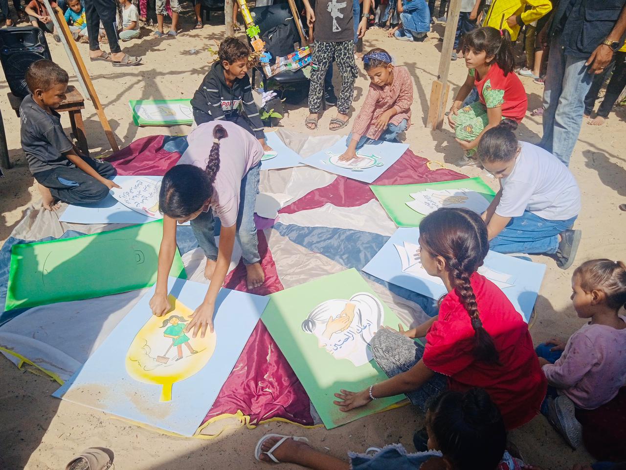 Legacoop invita a sostenere WeWorld per realizzare campi estivi per bambine e bambini a Gaza